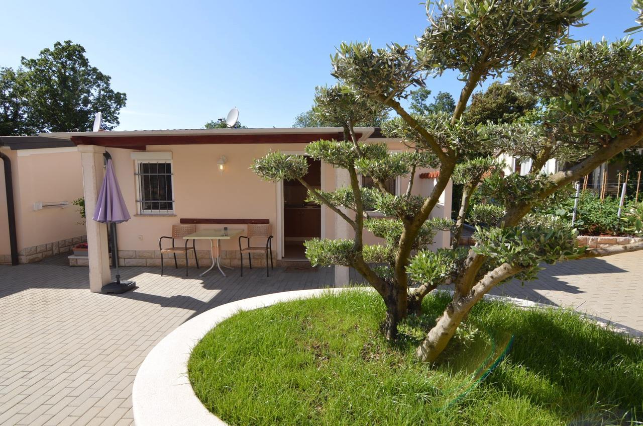 Apartmani Dekovic Materada ポレッチ エクステリア 写真