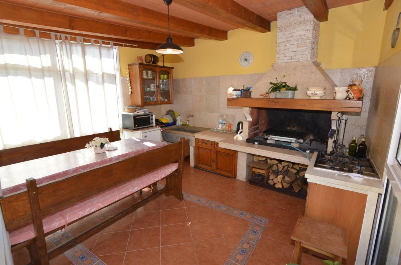 Apartmani Dekovic Materada ポレッチ エクステリア 写真